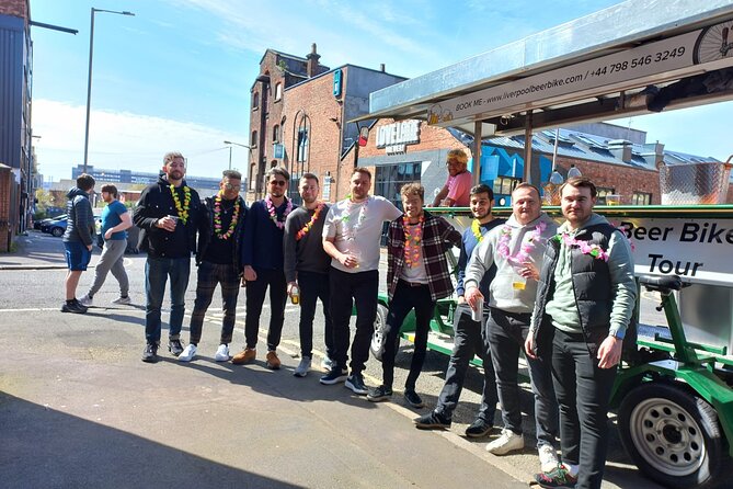 LIverpool beer or prosecco bike tour - Why the private group setup matters