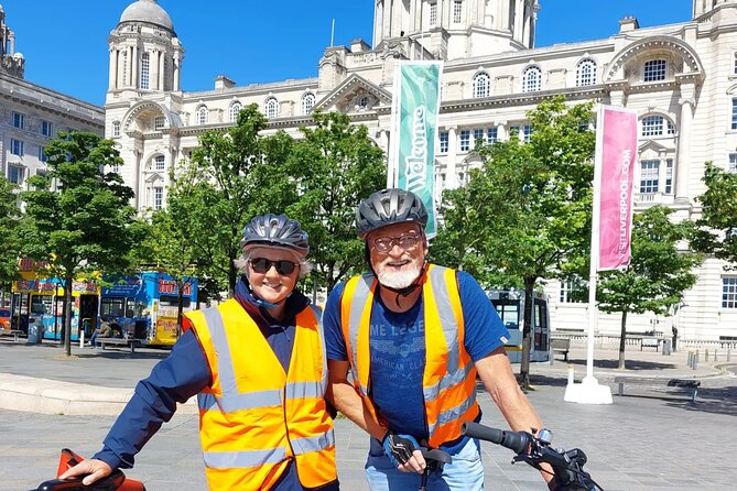 Liverpool City Centre Highlights Tour - Liverpool Cathedral earns five minutes inside