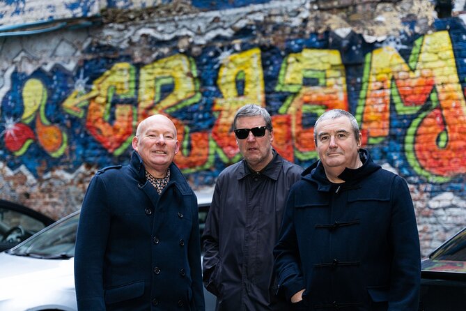 Liverpool Music Icons Tour led by a member of 90s band The Farm - Mathew Street and the final drink