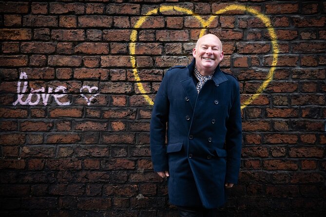 Liverpool Music Icons Tour with Nasher from Frankie Goes to Hollywood - Walking through the places where bands worked