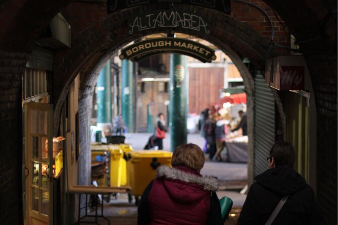 London Bridge Ghost Walking Tour - Crossbones Graveyard and the paupers of Southwark