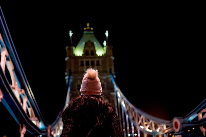 London by Night Bus Tour with Christmas Lights and Live Guide - A live guide, not just a light display