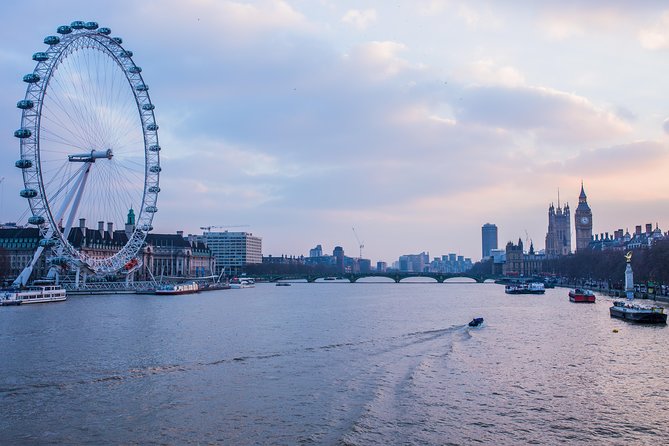 London by Night Independent Sightseeing Tour with Private Driver - South Bank brings street life and river views