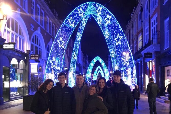 London Christmas Lights Private Tour by Traditional Black Cab - Why a black cab works so well for London’s Christmas lights