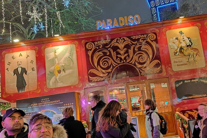 London Christmas Sparkle Private Walking Tour - Regent Street delivers the biggest light display