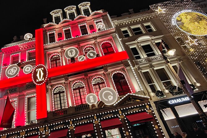 London Christmas Sparkle Private Walking Tour - Liberty and Carnaby Street add character