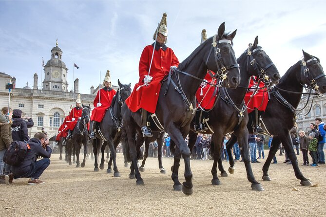 London Full-Day Private Tour with Westminster Abbey Tickets - St James’s Park and the full-option lunch