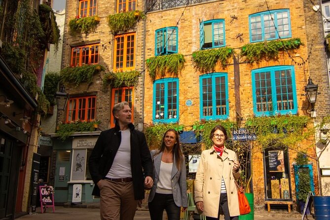 London Half Day Tour with a Local Guide: Private & Custom - Leake Street Tunnel and London’s creative side