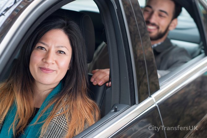 London Heathrow (LHR) Airport Departure Shared Transfer - Hotel to Airport - What the shared vehicle means for your morning