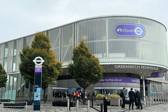 London: IFS Cable Car + Uber Boat Hop-On Hop-Off 1 Day River Pass - Battersea Power Station: a useful western stop