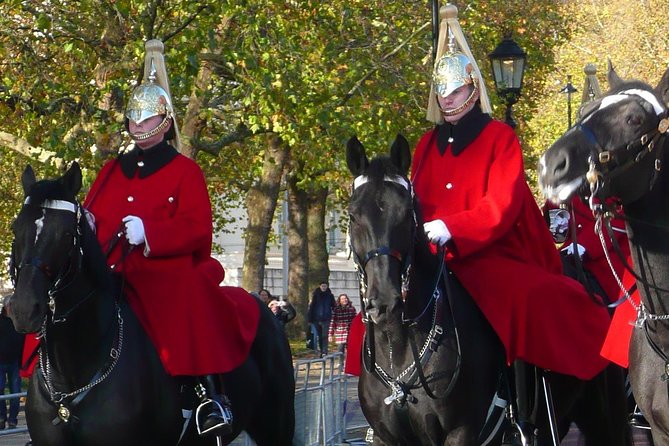 London in One Day: Small Group Walking Tour - See 30+ Sights - What the five-hour pace feels like