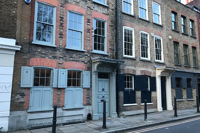 London - Jack the Ripper Small Group Tour - Christ Church Spitalfields and the Ten Bells