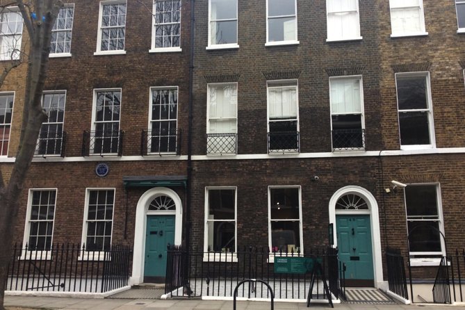 London Literary Private Walking Tour Of Bloomsbury - Gordon Square and the Bloomsbury Group