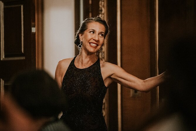 London Murder Mystery Dinner Cruise - A Murder Mystery With London as the Backdrop