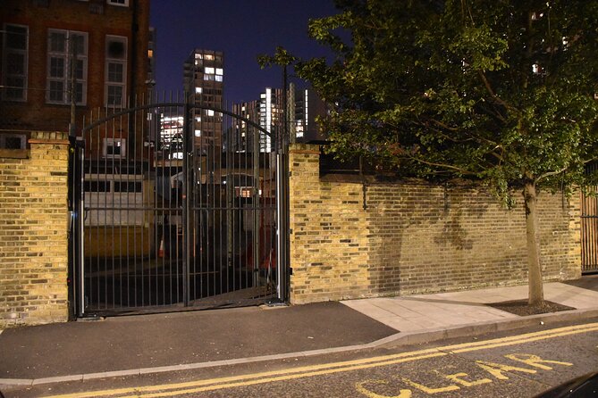 London Private Jack The Ripper Tour - Mary Kelly near Old Spitalfields Market