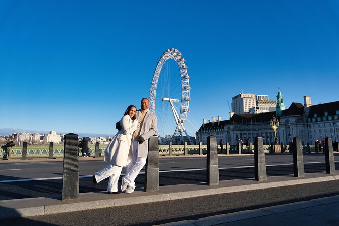 London: Private Landmarks with a Professional Photographer - What the photographer adds to your pictures