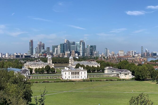 London Private Walking Tour with Brazilian Portuguese Guide - Timing, walking, and practical comfort