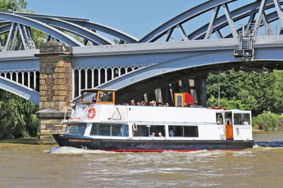 London: Richmond to Hampton Court River Thames Cruise - Why this Thames route works so well