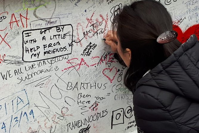 London Rock Legends Tour including Abbey Road - Notting Hill brings more than movie memories