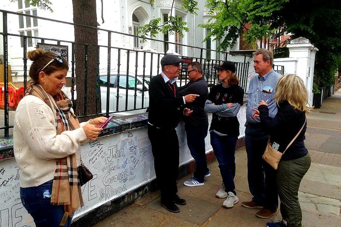 London Rock N Pop taxi Tour - What the guides add to the drive
