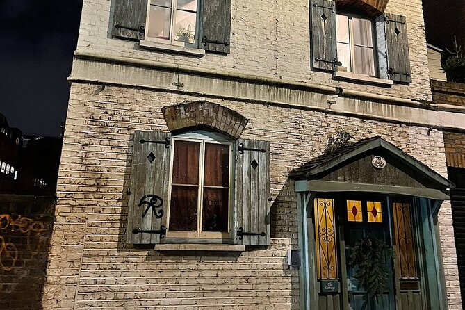 London's Ghosts & Gruesome Past Nighttime Walking Tour - St. Bartholomew’s Hospital and bad medicine