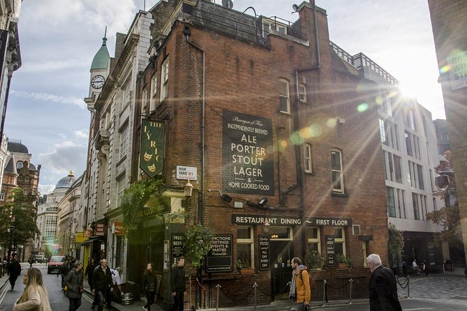 London Soho District Guided Walking Tour Semi-Private 12ppl Max - Piccadilly Circus and the start at the Criterion Theatre