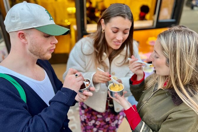 London Soho Food Tour with 7+ Tastings of Delicious Hidden Gems - Chinatown: the strongest finish for food lovers