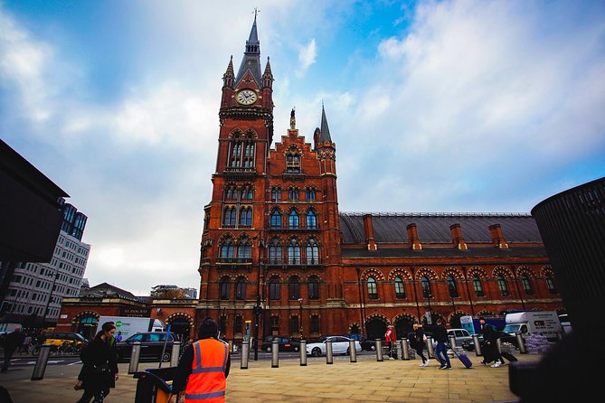 London The Best of Harry Potter Guided Tour (Free for Kids) - Westminster and the challenge of outdoor film locations