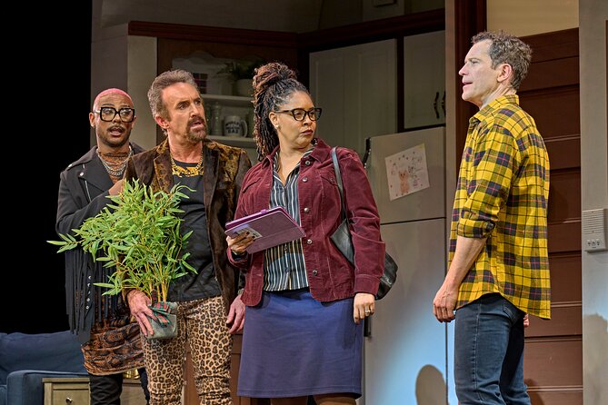 London Theatre: Mrs Doubtfire The Musical - The Shaftesbury Theatre setting