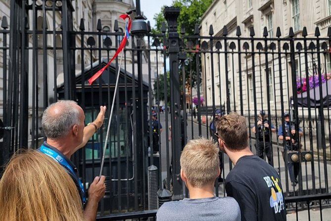 London Tour: Changing of the Guard, Westminster Abbey & Tower - Downing Street and the walk through St James’s Park