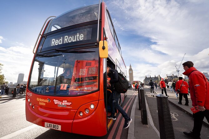 London Tour Hop-on Hop-off Bus with Optional Thames River cruise - Commentary, maps, and the view from upstairs