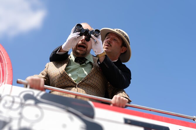 London Vintage Bus Tour: Live Comedy Sightseeing Show - Key points to know before booking