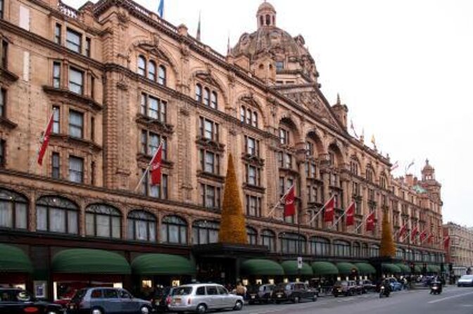 London Vintage Bus Tour with Cream Tea at Harrods - The Tower of London photo stop