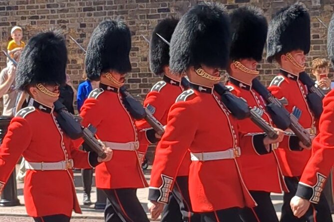 LONDON Westminster Private Walking Tour fully flexible - A private way to get your bearings in Westminster