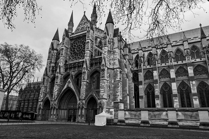 LONDON Westminster Private Walking Tour fully flexible - Adding the Tower, Borough Market, or South Bank