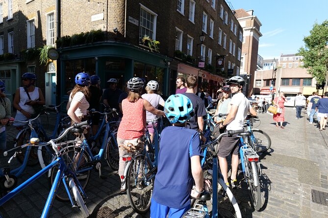 Love London Bike Tour - Starting at Lambeth Towers and getting ready to ride