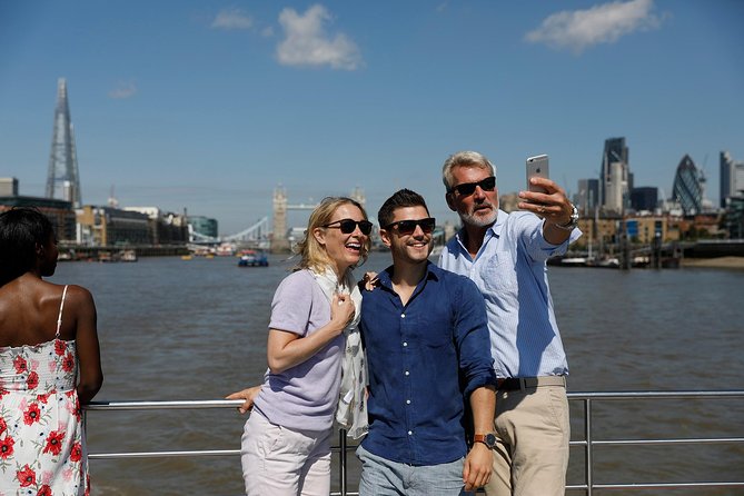 Lunch River Cruise on the Thames with 2-Course Meal - Weather, comfort and time on board