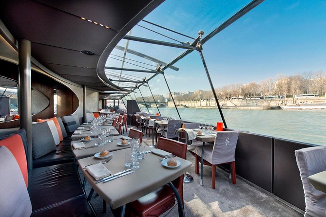 Luxury Paris Day Trip from London with Seine River Lunch Cruise - Leaving London on the Eurostar