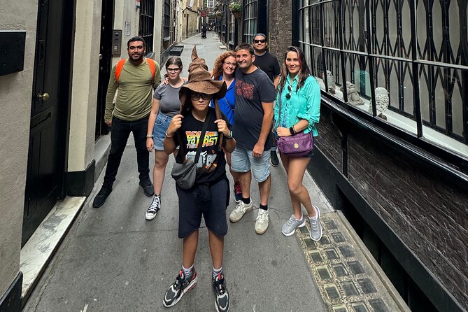Magical Harry Potter tour in Spanish, ! You choose the option! - Leicester Square and the film premiere connection