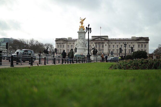 Majesty in Motion Exploring Westminster's Royal Legacy - A royal route that keeps you moving