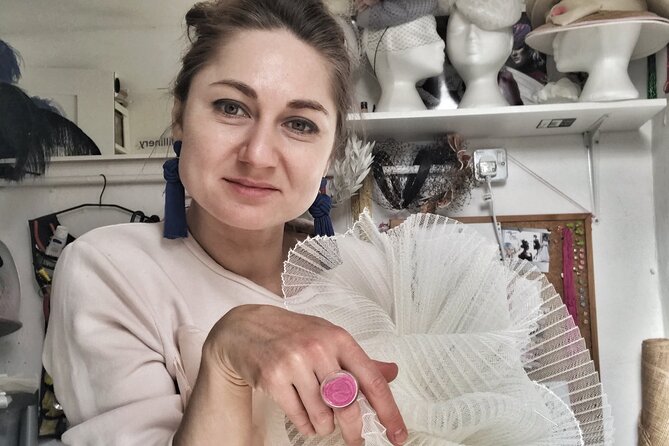 Make a Fascinator Hat with a Designer in London - Starting with styles, materials, and a design plan