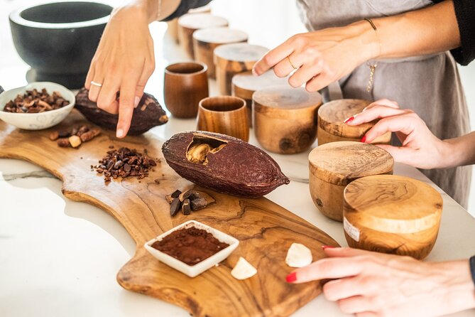 Melt Chocolate's Magical Master Class - Making Two Dark Chocolate Bars