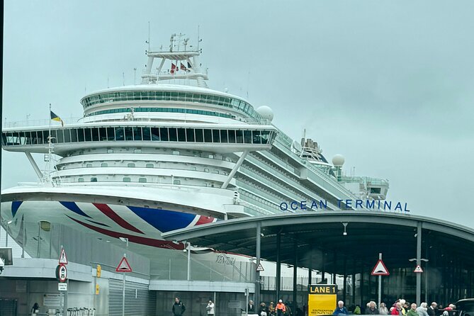 Minibus from Southampton to London, Direct or via Attractions - Who should choose this transfer?