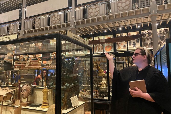 Natural History Museum Tour - by Uncomfortable Oxford™ - Who may prefer a different experience?