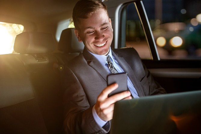 Nottinghamshire to London Heathrow Airport (LHR) Luxury Transfers - Booking details that deserve attention