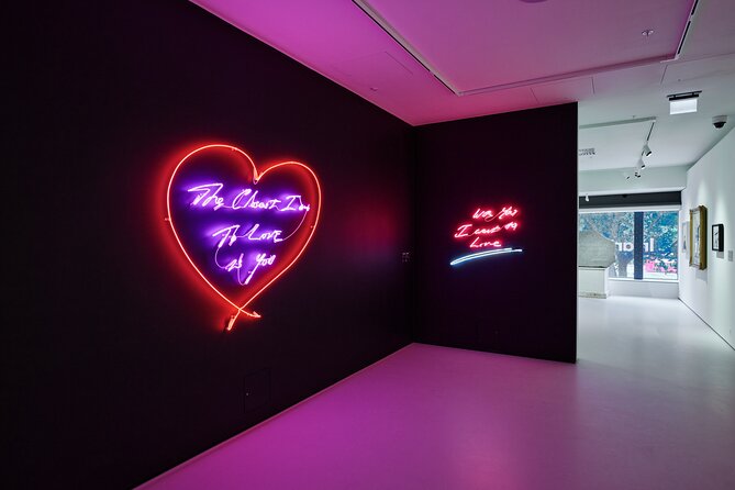 Official tickets: Moco Modern & Contemporary Art Museum - Robbie Williams’s Pride and Self-Prejudice
