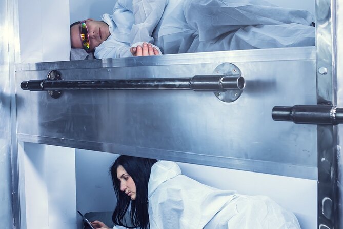 One-hour Private Star Struck Escape Room Gaming in London - The Star Struck story puts you in orbit