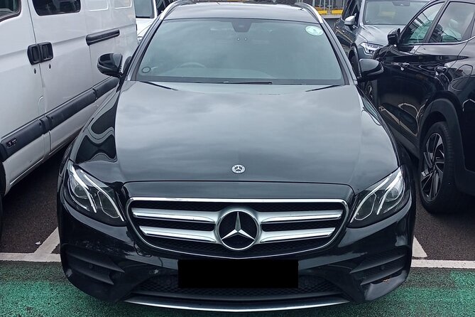 One Way Taxi Transfer from Gatwick Airport to Heathrow Airport - Vehicle choice and luggage space