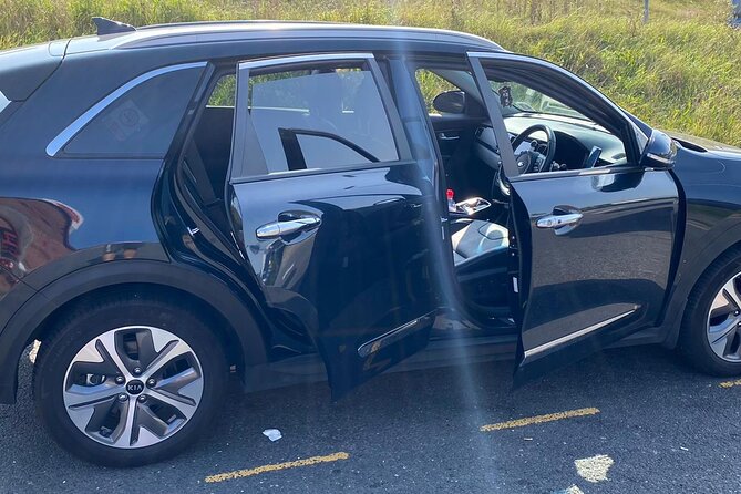 One Way Taxi Transfer from Heathrow Airport to Gatwick Airport - Why a private airport transfer can make sense