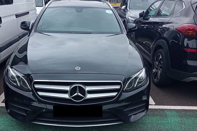 One Way Taxi Transfer from Heathrow Airport to London - Driver contact and the human side of the service